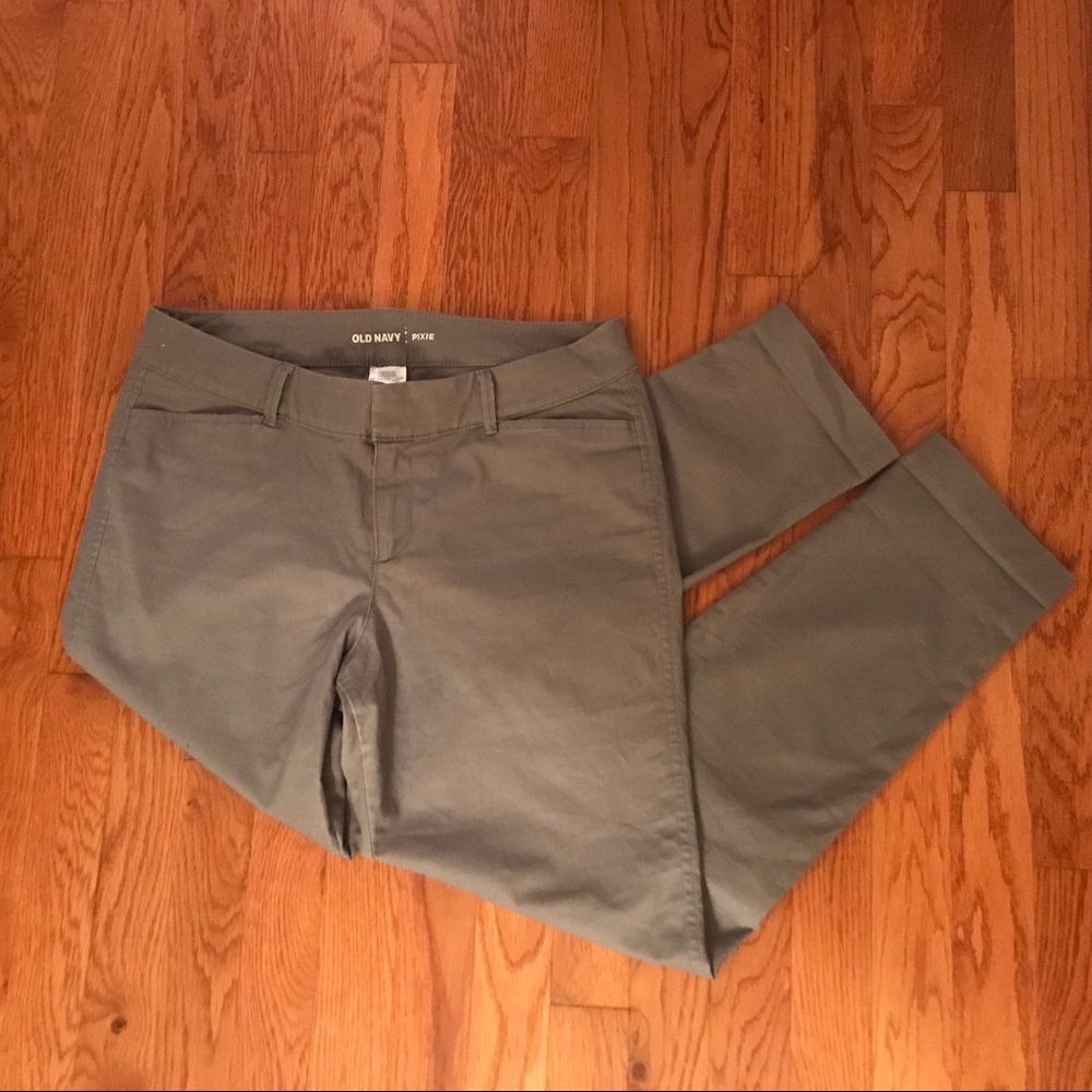Old Navy Gray Pixie Pants
